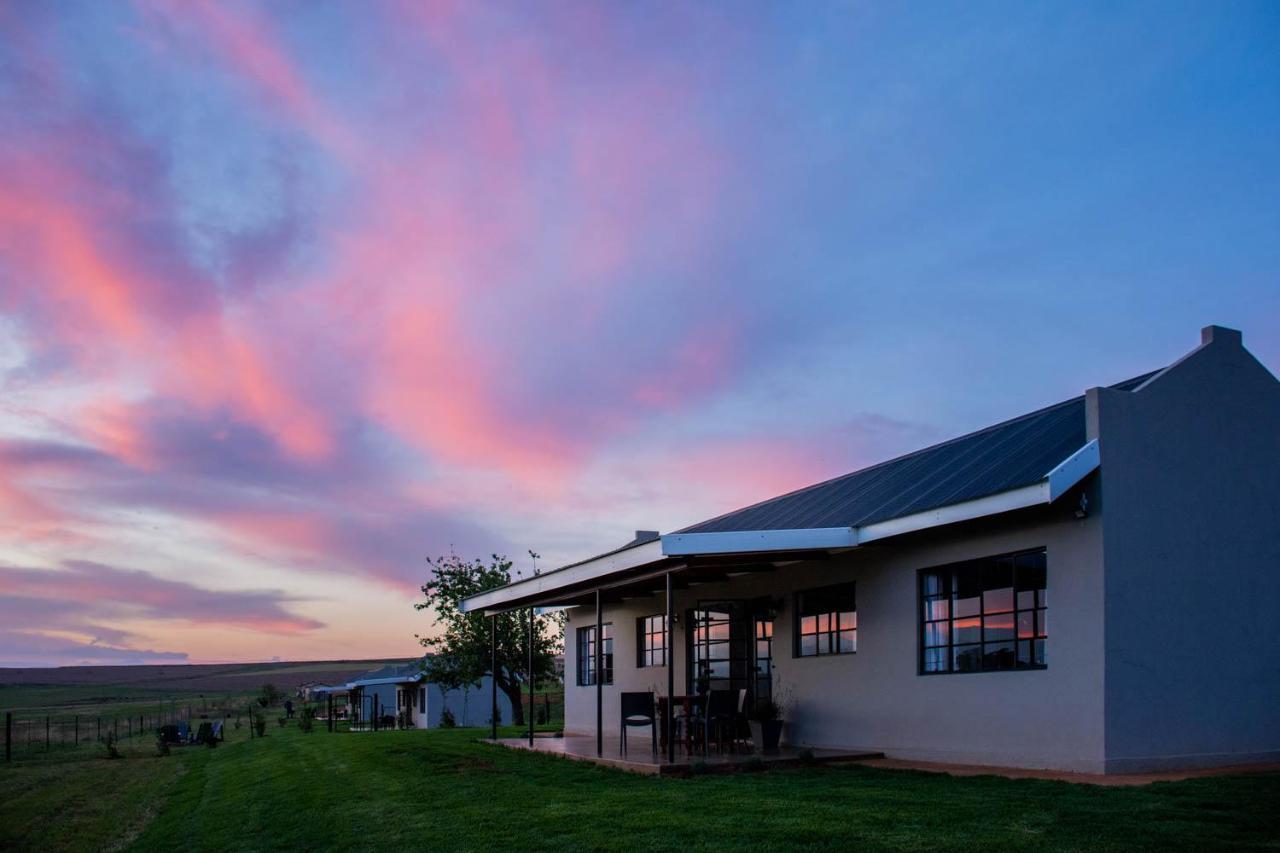 Kezlyn Farm Cottages Bergville Exterior photo